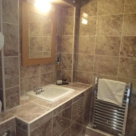 The Treebridge Nunthorpe