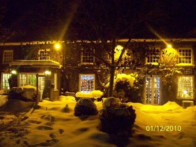 The Treebridge ホテル